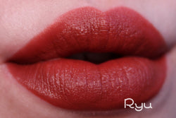 Vibrant Victor Lipstick - 01 Ryu (ONLINE ORDER ONLY)