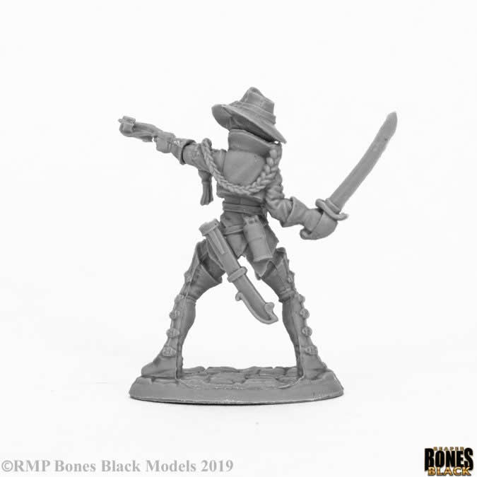 RPR44054 Damaris Duskwarden Miniature 25mm Heroic Scale Bones Black (ONLINE ORDER ONLY)