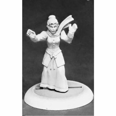 RPR59042 Rippers Female Witch Hunter Miniature 25mm Heroic Scale (ONLINE ORDER ONLY)