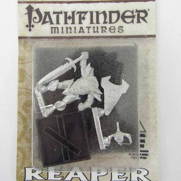 RPR60123 Hellknight Order of the Nail Miniatures 25mm Heroic Scale (ONLINE ORDER ONLY)