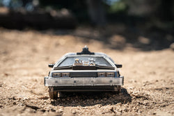 Back to the Future Part III (rail version) die-cast 1:24 scale "Hollywood Rides" light-up DeLorean Time Machine (ONLINE ORDER ONLY)