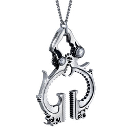 Magic: The Gathering X RockLove Black Vise Necklace (ONLINE ORDER ONLY)