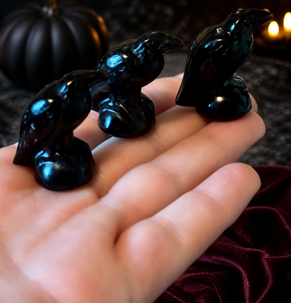 Black Obsidian Raven / Crow Figurine, Crystal Raven, Stone Crow