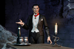 NECA Universal Monsters: Ultimate Dracula (COLOR) (ONLINE ORDER ONLY)