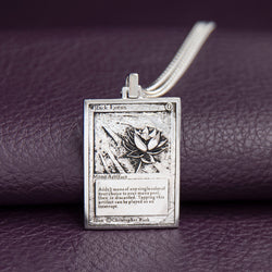 Magic: The Gathering X RockLove Black Lotus Miniature Card Necklace (ONLINE ORDER ONLY)