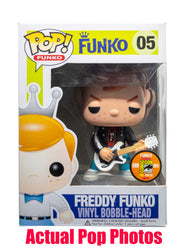 Johnny Ramone Freddy Funko 05 - 2011 SDCC Exclusive /48 made  [light damage] (Online Order Only)