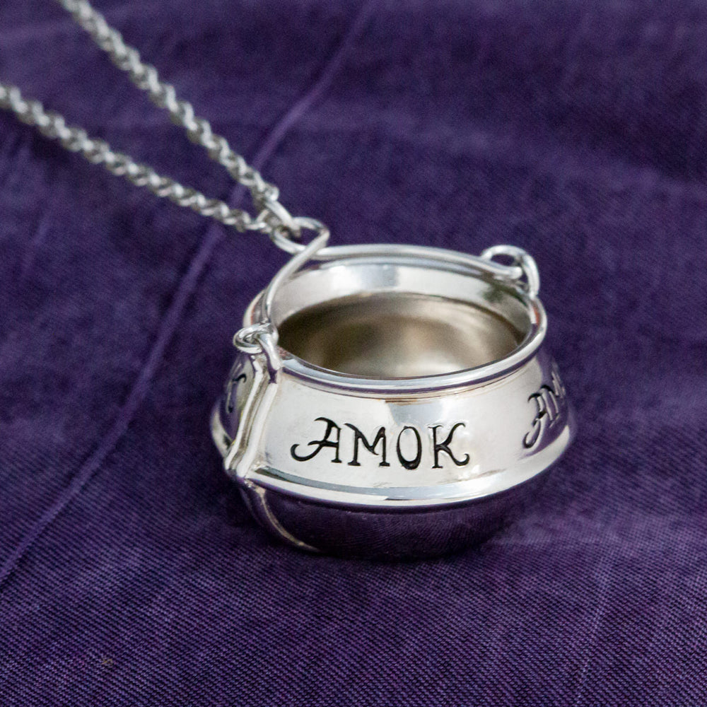 Disney X RockLove HOCUS POCUS Amok Cauldron Necklace (ONLINE ORDER ONLY)