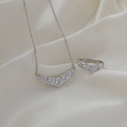 Star Wars X RockLove Leia Organa Crystal Necklace (ONLINE ORDER ONLY)