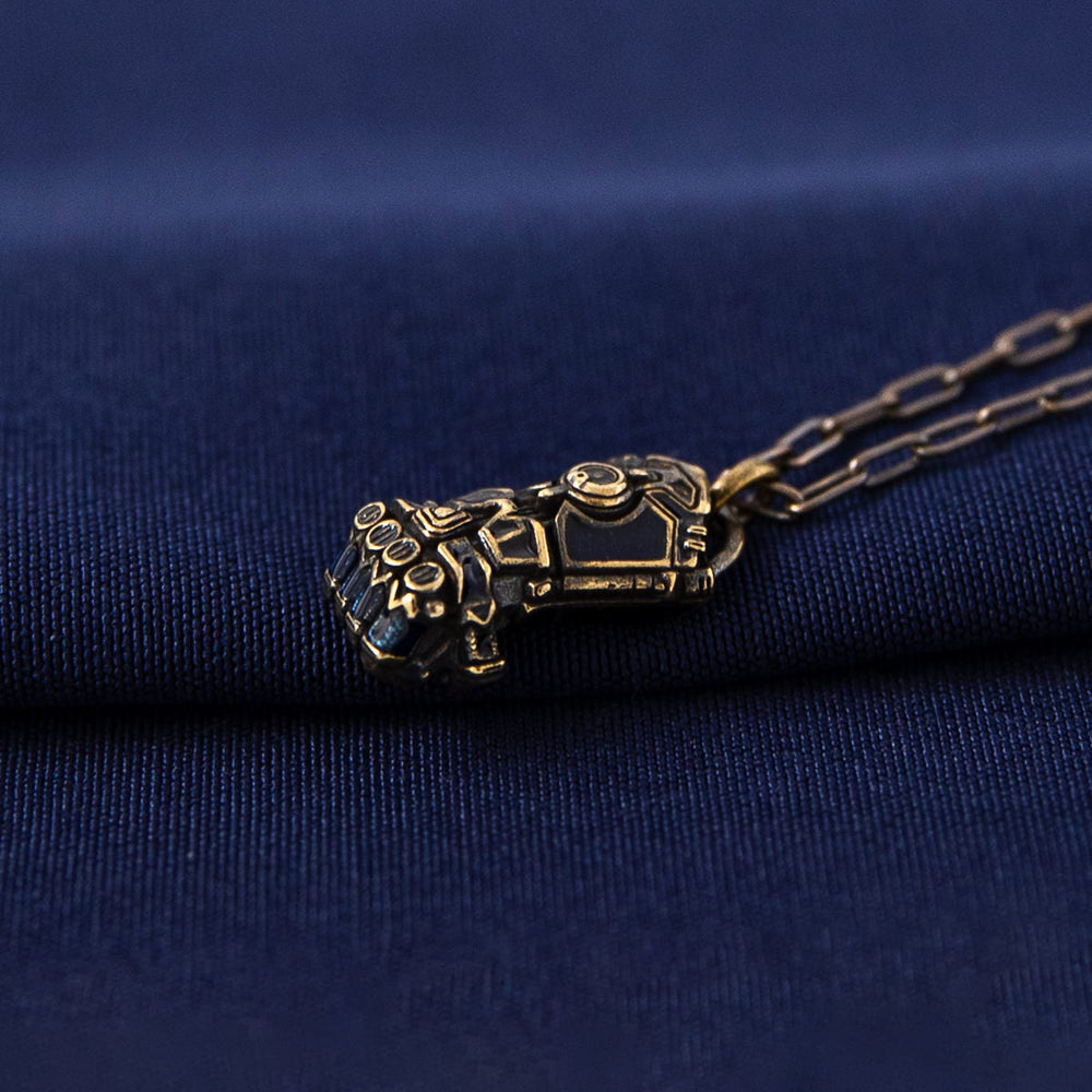 League of Legends X RockLove ARCANE Vi Gauntlet Necklace (ONLINE ORDER ONLY)