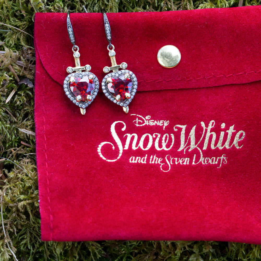 Disney X RockLove SNOW WHITE Dagger Heart Earrings (ONLINE ORDER ONLY)
