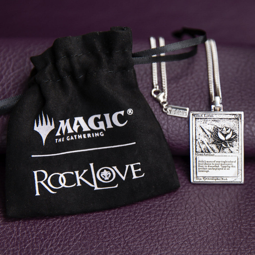 Magic: The Gathering X RockLove Black Lotus Miniature Card Necklace (ONLINE ORDER ONLY)