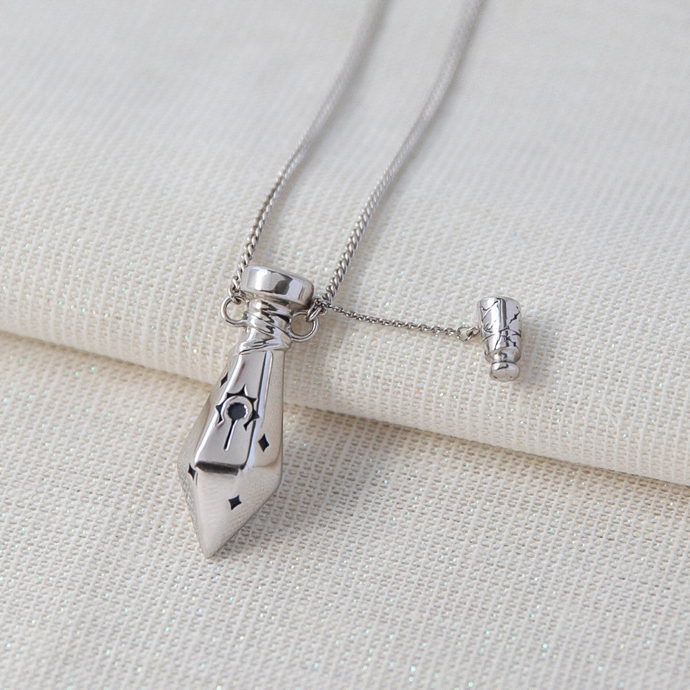Dungeons and Dragons X RockLove Cleric Vial Necklace (ONLINE ORDER ONLY)