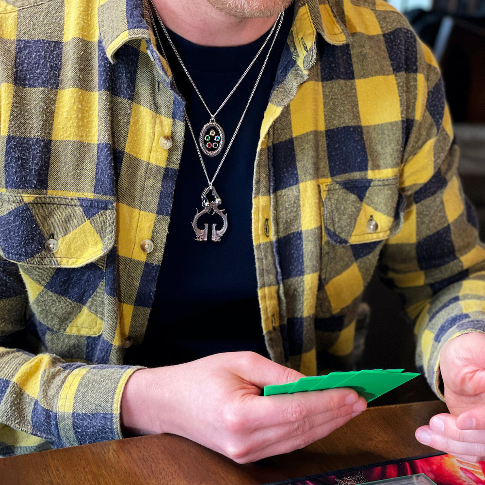 Magic: The Gathering X RockLove Pip Medallion Necklace (ONLINE ORDER ONLY)