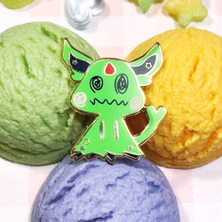 Pokemon: Mimikyu Shiny Espeon Enamel Pin (ONLINE ORDER ONLY)