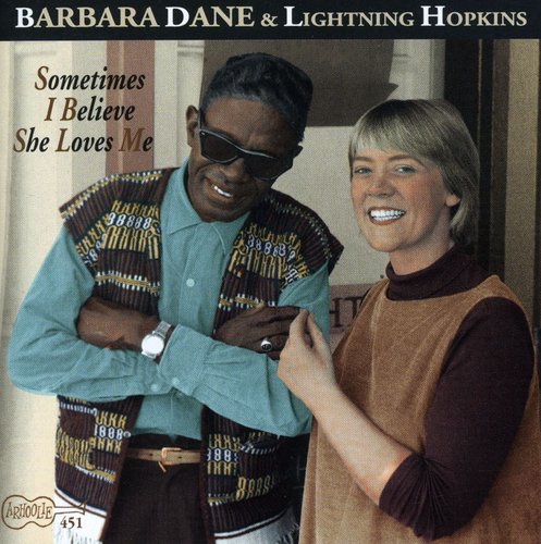 Sometimes She Loves Me [CD]