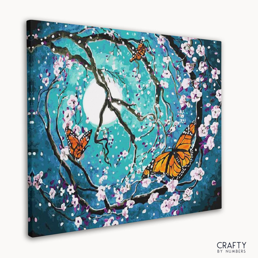Butterfly Swirl (ONLINE ORDER ONLY)