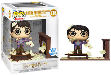Harry Potter w/ Hogwarts Letters (Deluxe, 6-inch) 136 - Funko Shop Exclusive (Online Order Only)