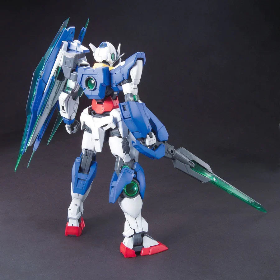 Gundam - MG 1/100 - Mobile Suit Gundam 00 - GNT-0000 00 QAN[T] - Model Kit
