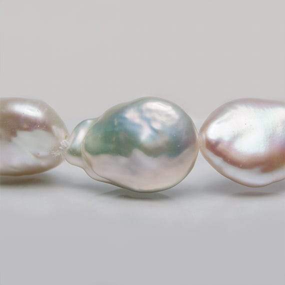 15x19-20x15mm Off White Straight Drill Baroque Freshwater Pearl 16 inch 21 pcs (ONLINE ORDER ONLY)