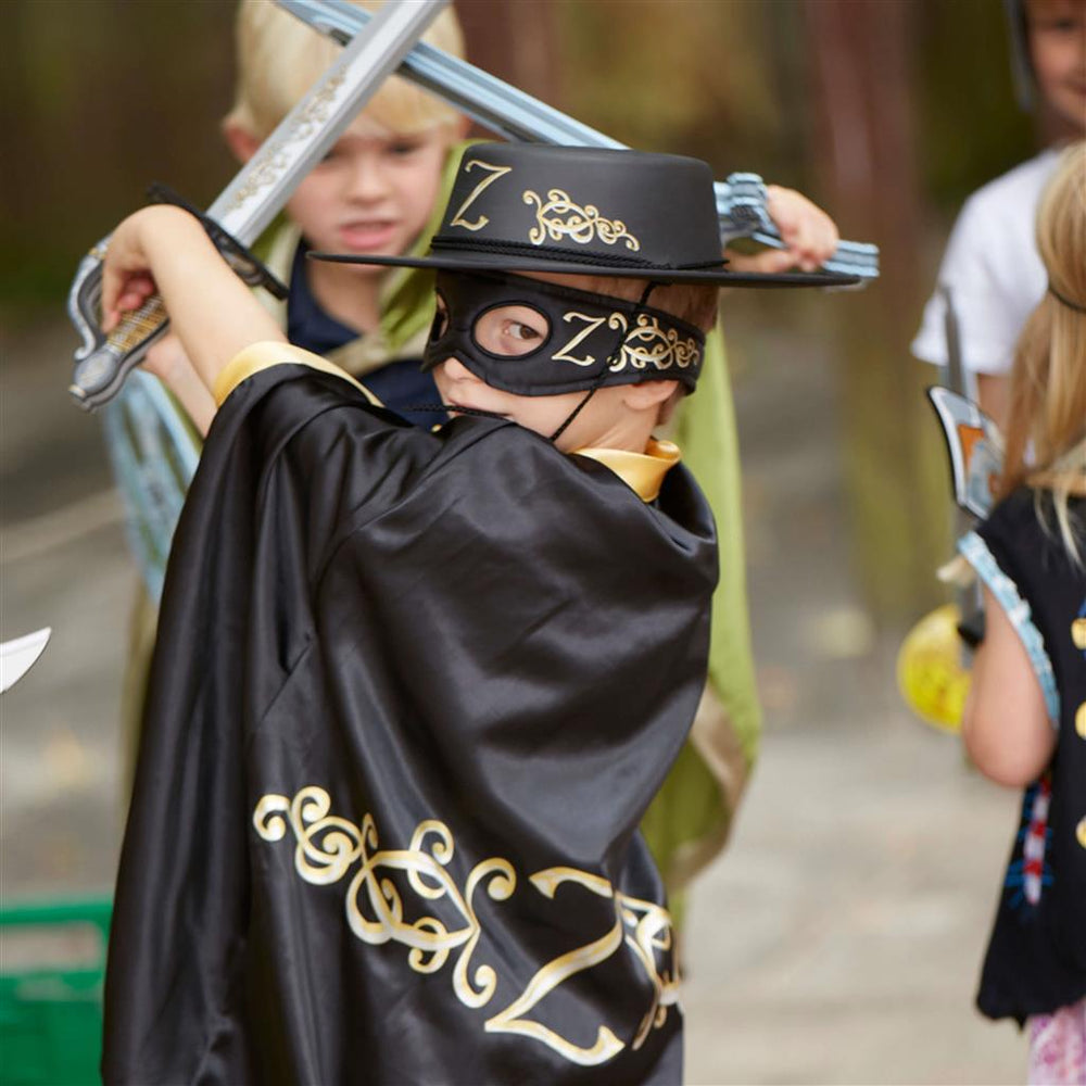 Z-Bandit Cape (ONLINE ORDER ONLY)