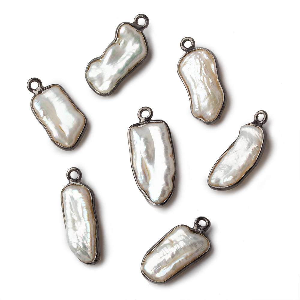 16x9mm Black Gold Bezeled Off White Keshi Pearl Pendant 1 piece (ONLINE ORDER ONLY)