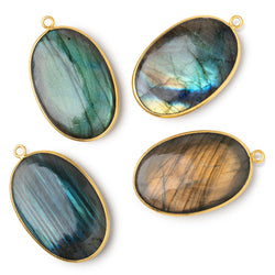 31x22mm Vermeil Bezel Labradorite Plain Oval Pendant 1 piece (ONLINE ORDER ONLY)