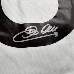 Autographed/Signed Giorgio Chiellini Juventus White Soccer Futbol Jersey Beckett BAS COA