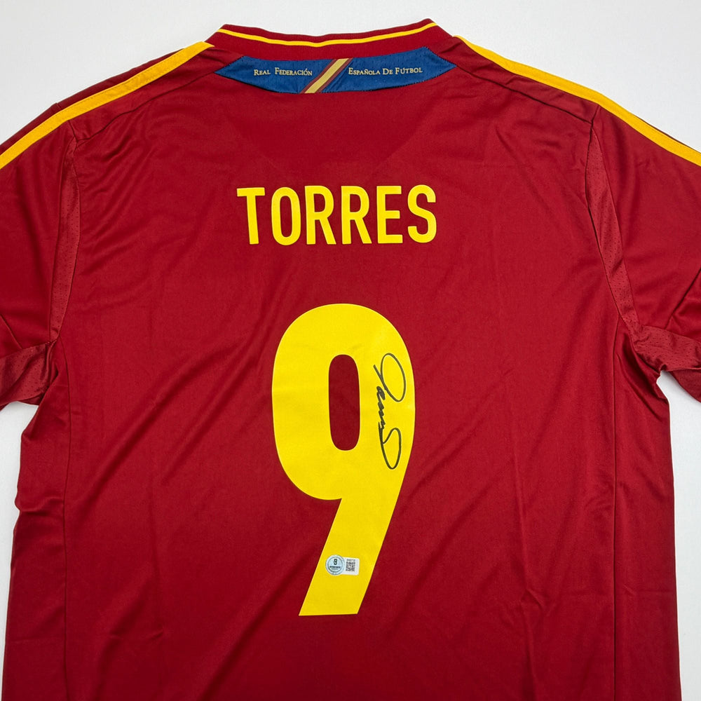 Autographed/Signed Fernando Torres Spain Red Soccer Futbol Jersey Beckett BAS COA #2 (ONLINE ORDER ONLY)