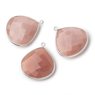 26x26mm Silver .925 Angel Skin Peach Moonstone faceted heart Pendant 1 piece (ONLINE ORDER ONLY)