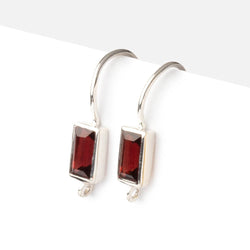 18mm Garnet Baguette Ear Wire Set of 2 pieces (ONLINE ORDER ONLY)