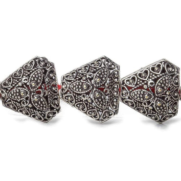 18x18x18mm Antiqued Sterling Silver Plated Copper Filigree and Miligrain Triangle 8 inch 11 pcs (ONLINE ORDER ONLY)