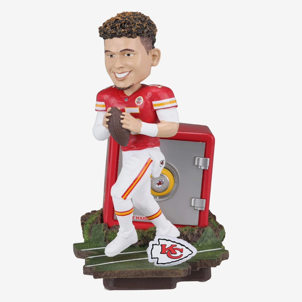 Patrick Mahomes Kansas City Chiefs Bank NFL Bobblehead (ONLINE ORDER ONLY)