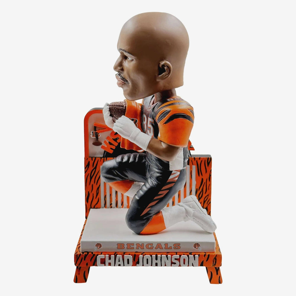 Chad Johnson Cincinnati Bengals Kiss The Baby Ochocinco NFL Bobblehead (ONLINE ORDER ONLY)