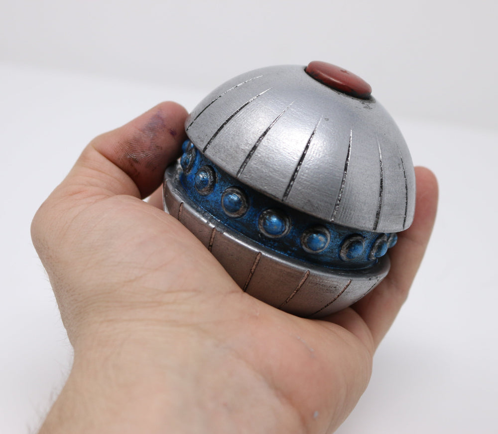 Eleena Daru Thermal Detonator Prop (ONLINE ORDER ONLY)