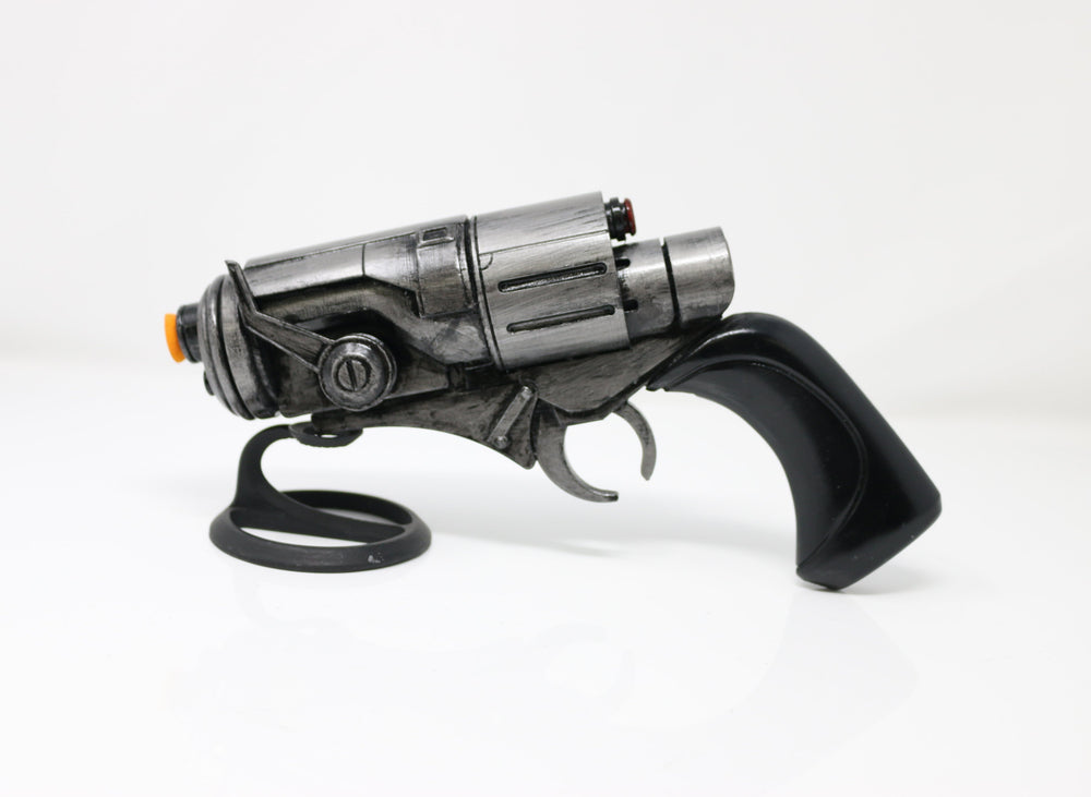 Eleena Daru Blaster Prop (ONLINE ORDER ONLY)