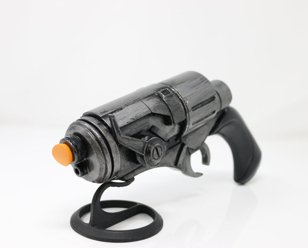 Eleena Daru Blaster Prop (ONLINE ORDER ONLY)