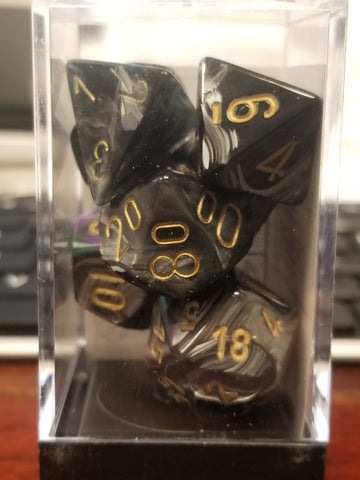 CHX 27498 7-Dice Set Lustrous w/ gold Numbers Dice Set Chessex (Online Only)