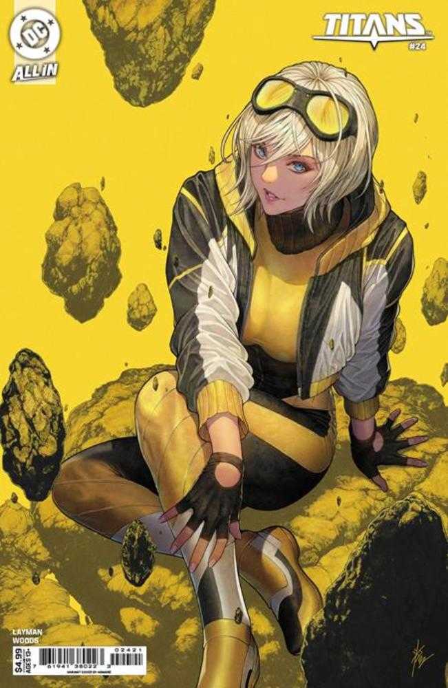 Titans #24 Cover B Homare Card Stock Variant (Online Order Only)