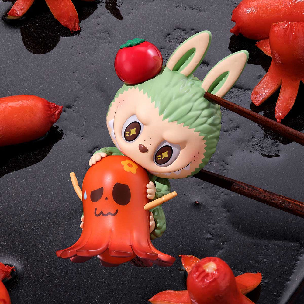 POPMart THE MONSTERS Wacky Mart Series Figures Blind Box (1 Blind Box) (ONLINE ORDER ONLY)