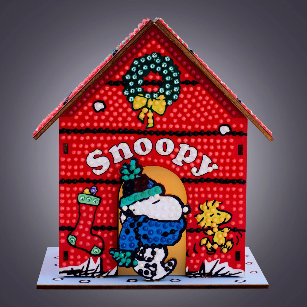 Diamond Art Club – Gem House: The Peanuts Holiday 3D Snoopy Diamond Painting Model (Round Drill, 5.4" x 4.9" x 3") (ONLINE ORDER ONLY)