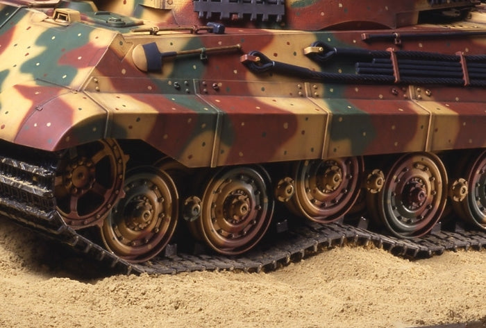 Tamiya 1/16 RC King Tiger Production Turret Full Option Kit TAM56018 (ONLINE ORDER ONLY)