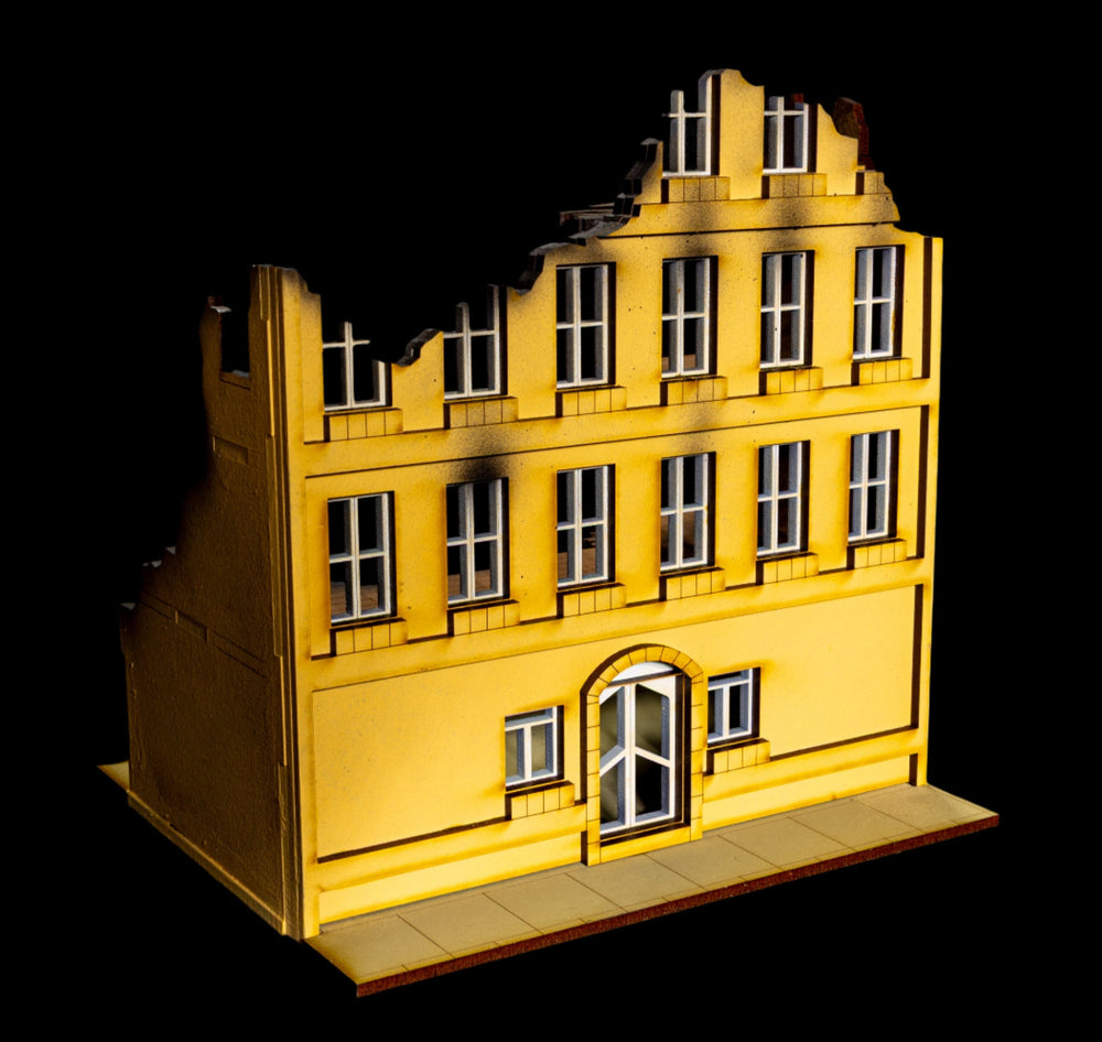 28mm European Building - 28MMDF501 (Painted and Assembled) (Online Order Only)