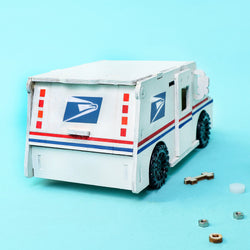 Delivery Truck STEM Kit – Build, Paint & Power a Moving Mail Truck (ONLINE ORDER ONLY)