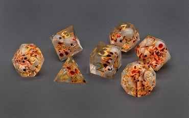 Clear Essence Sunken Skull Inclusion 7-Dice Set Resin Sharp Edge RPG DND (Online Only)
