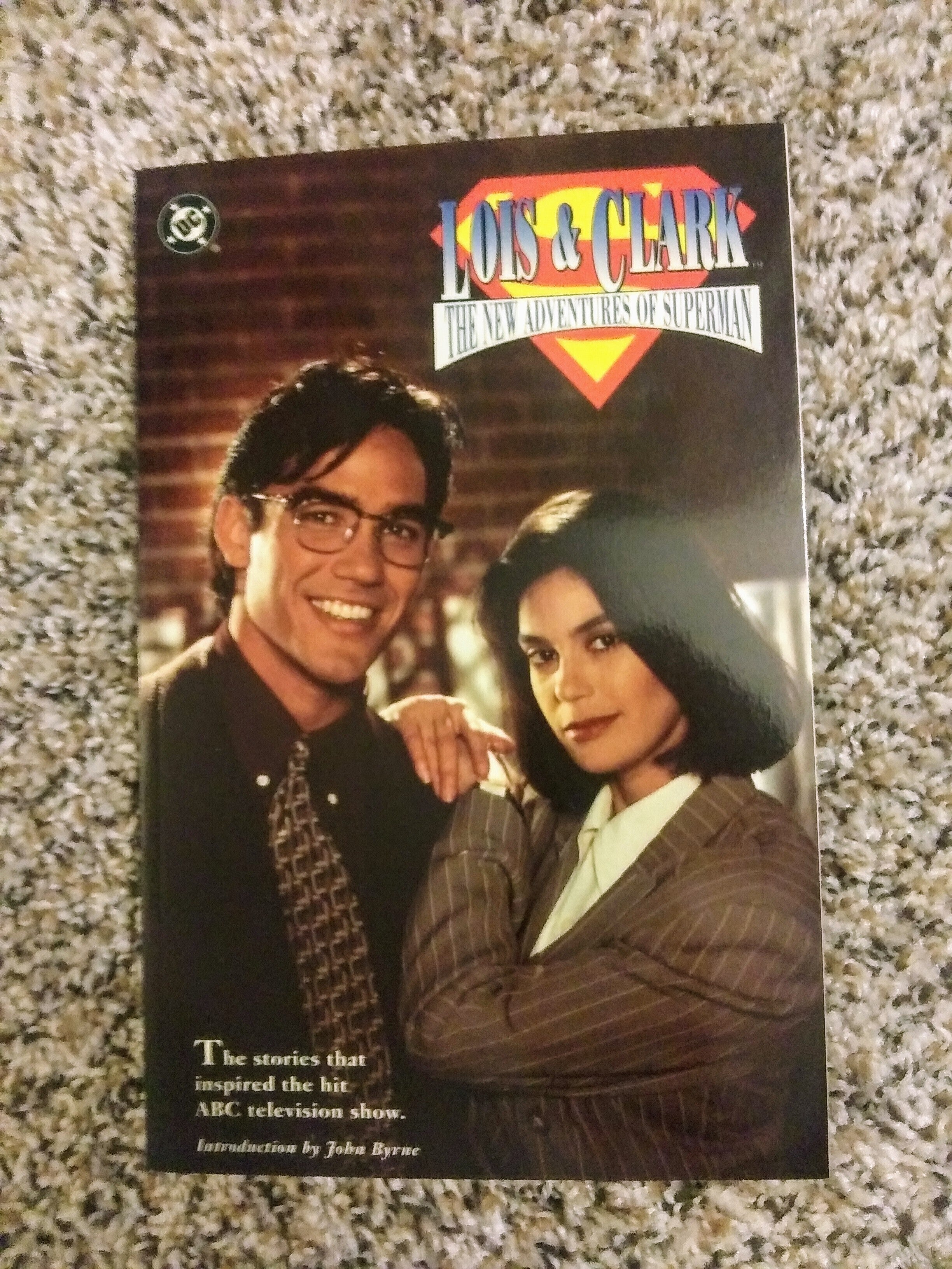 DC Comics TPB: Lois and Clark - The New Adventures of Superman (ONLINE ORDER ONLY)