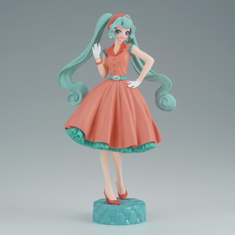 Vocaloid World Journey Vol.1 Hatsune Miku Figure (ONLINE ORDER ONLY)