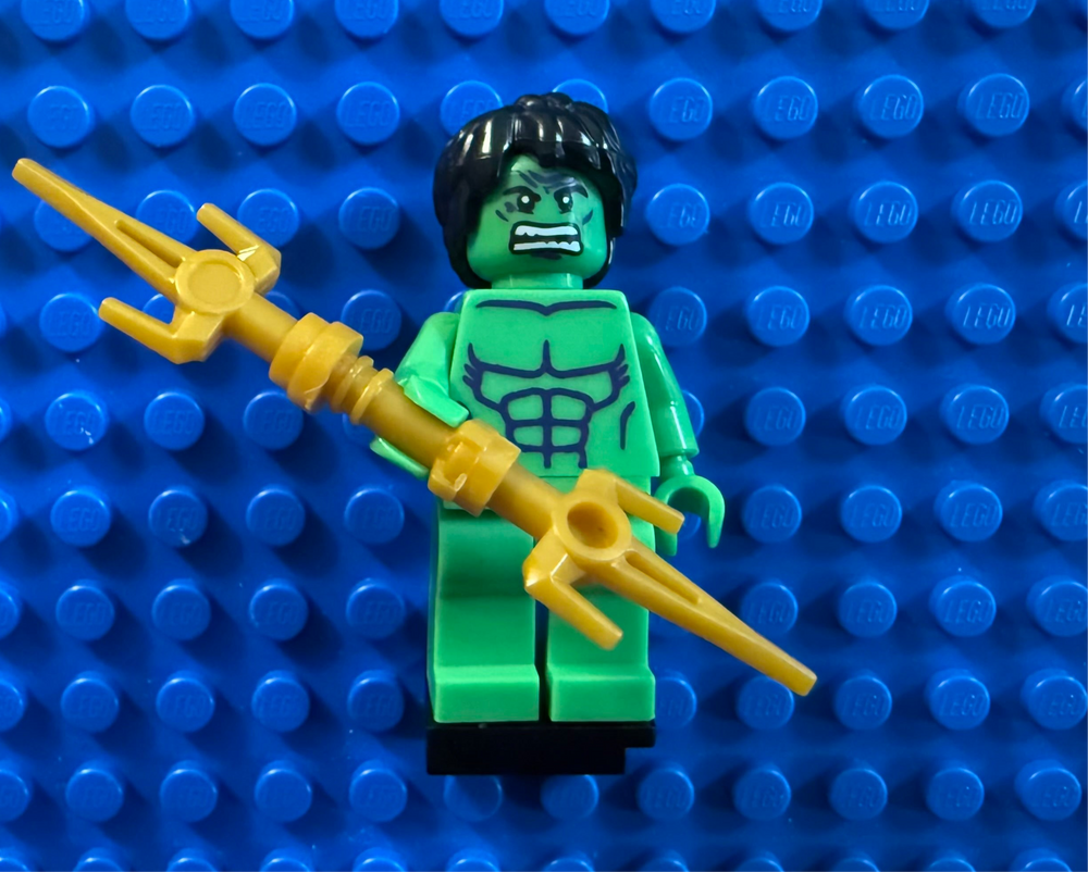 Hulk Mech Armor Minifigure (ONLINE ORDER ONLY)
