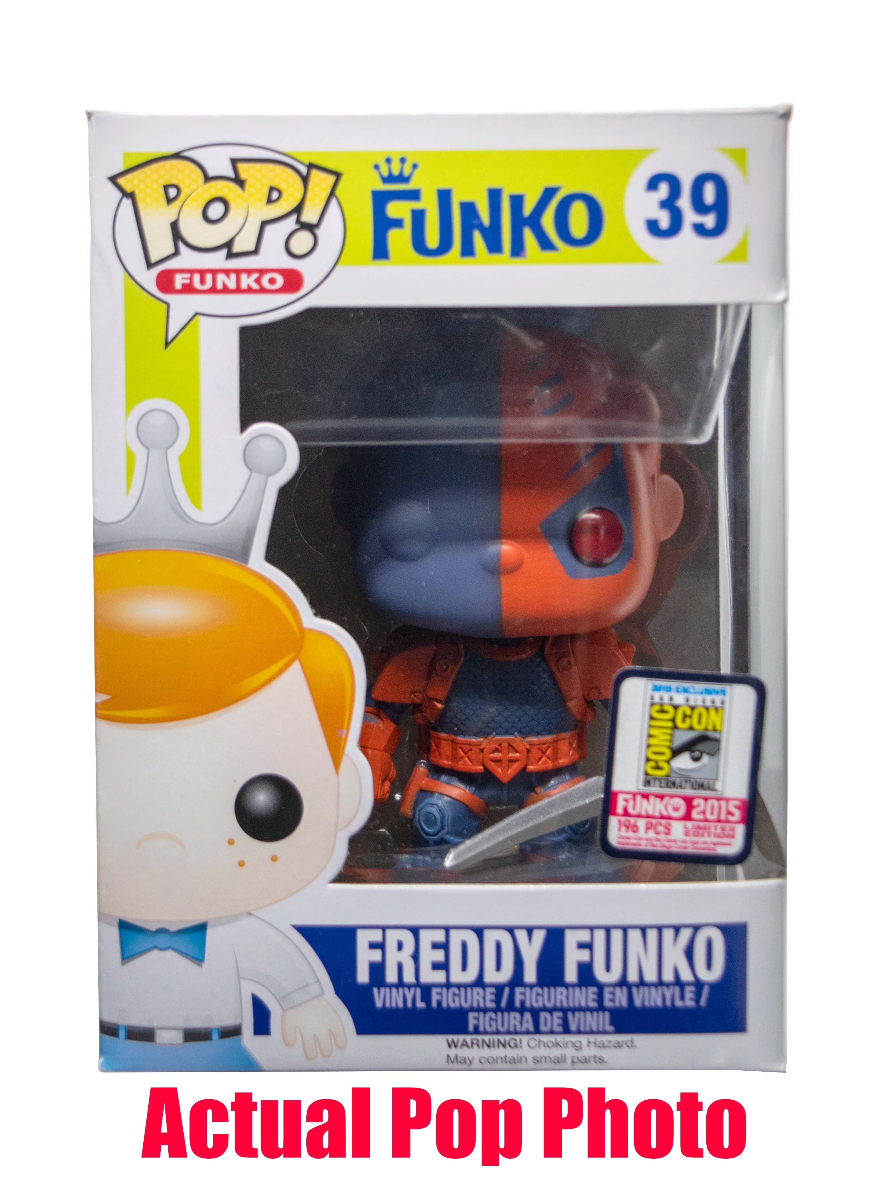 Freddy Funko (Deathstroke) 39 - 2015 SDCC Exclusive /196 Made [light damage] (Online Order Only)