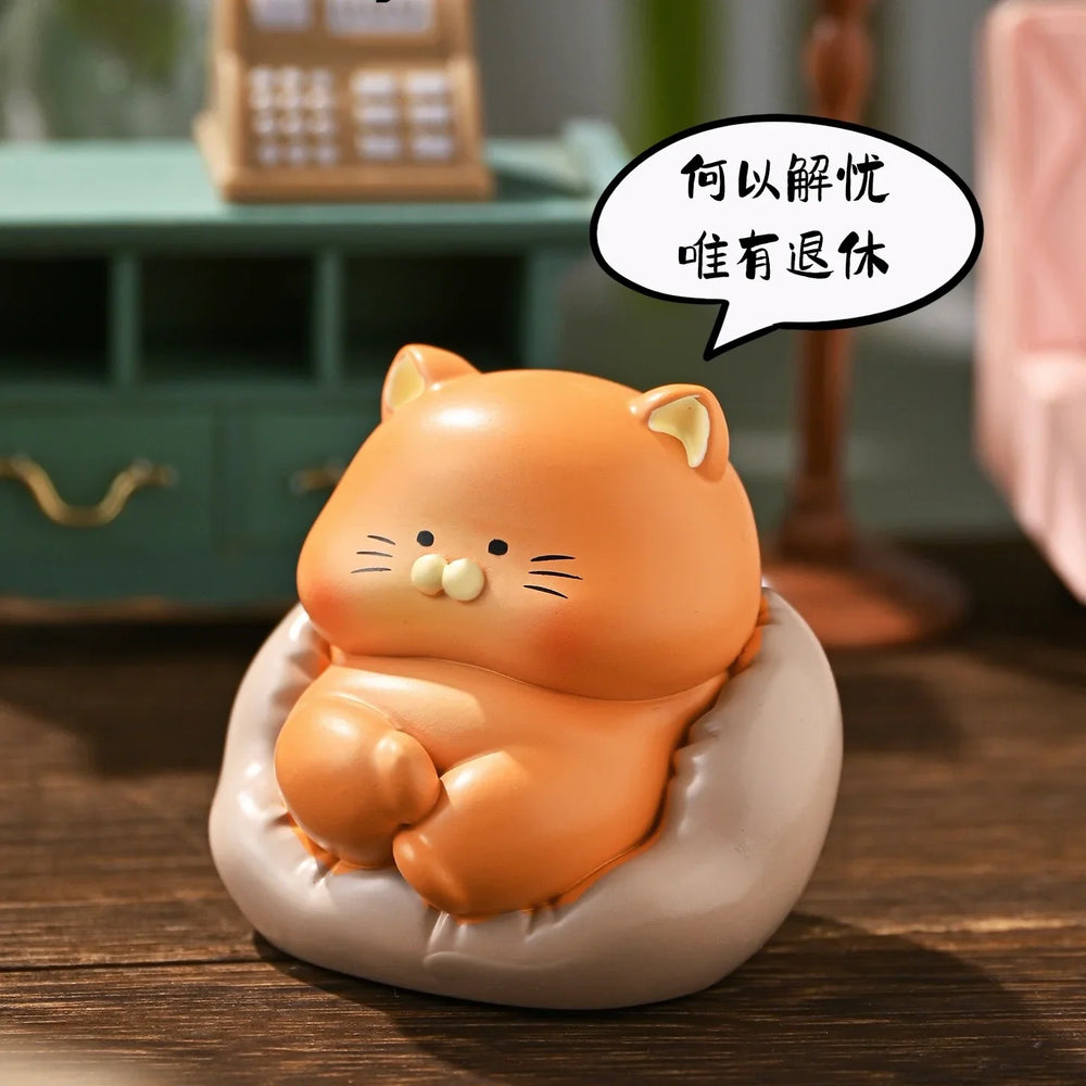 OFFICE CATS FIGURINE BLIND BOX (1 Blind Box) (ONLINE ORDER ONLY)