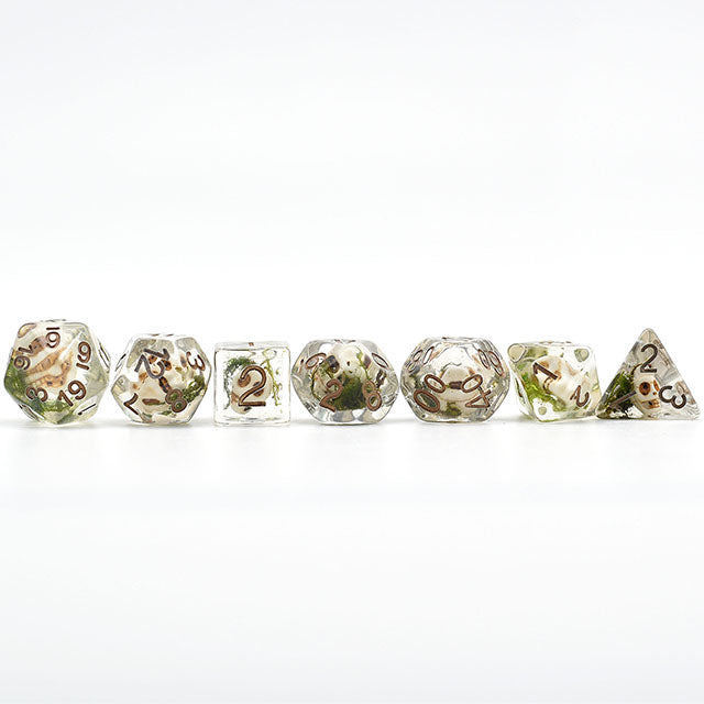 Skull Dice w/ Moss Halloween Resin 7-Dice (Online Only)